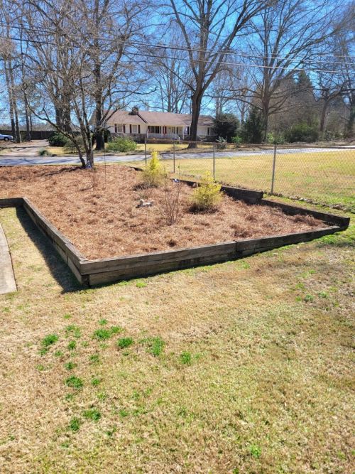  alt='If your looking for a great company to maintain your property year round. Look no further'