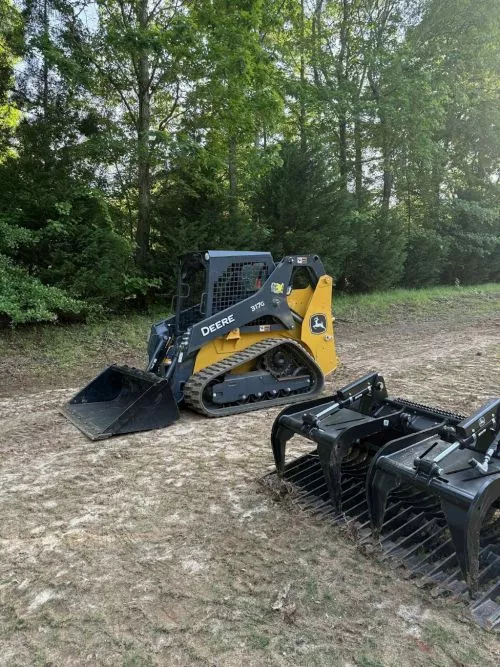 I had an amazing experience with this yard and tree trimming service