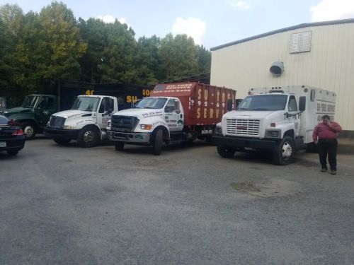  alt='Jose and Su-Tree Service was great! We