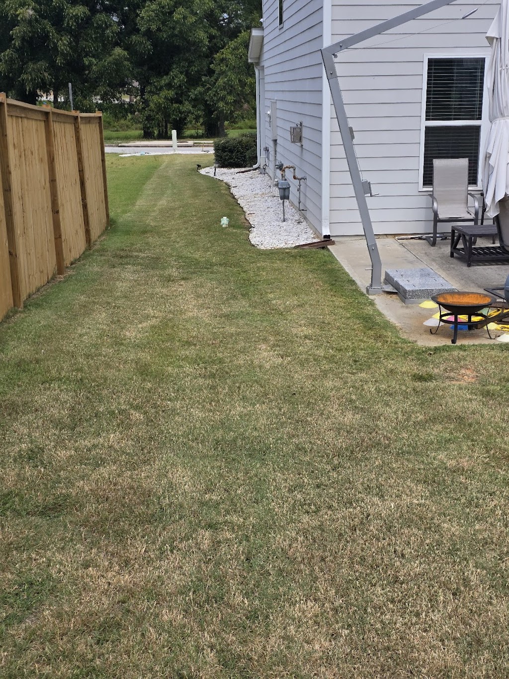 Tywon did an amazing job! Our previous Lawncare ghosted us for 3 weeks and when asked to come out the next day, Tywon was