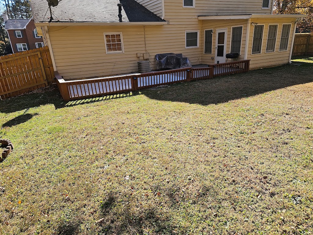 Thomas work is excellent! His detailing to your yard is exceptional. Please give him a call!