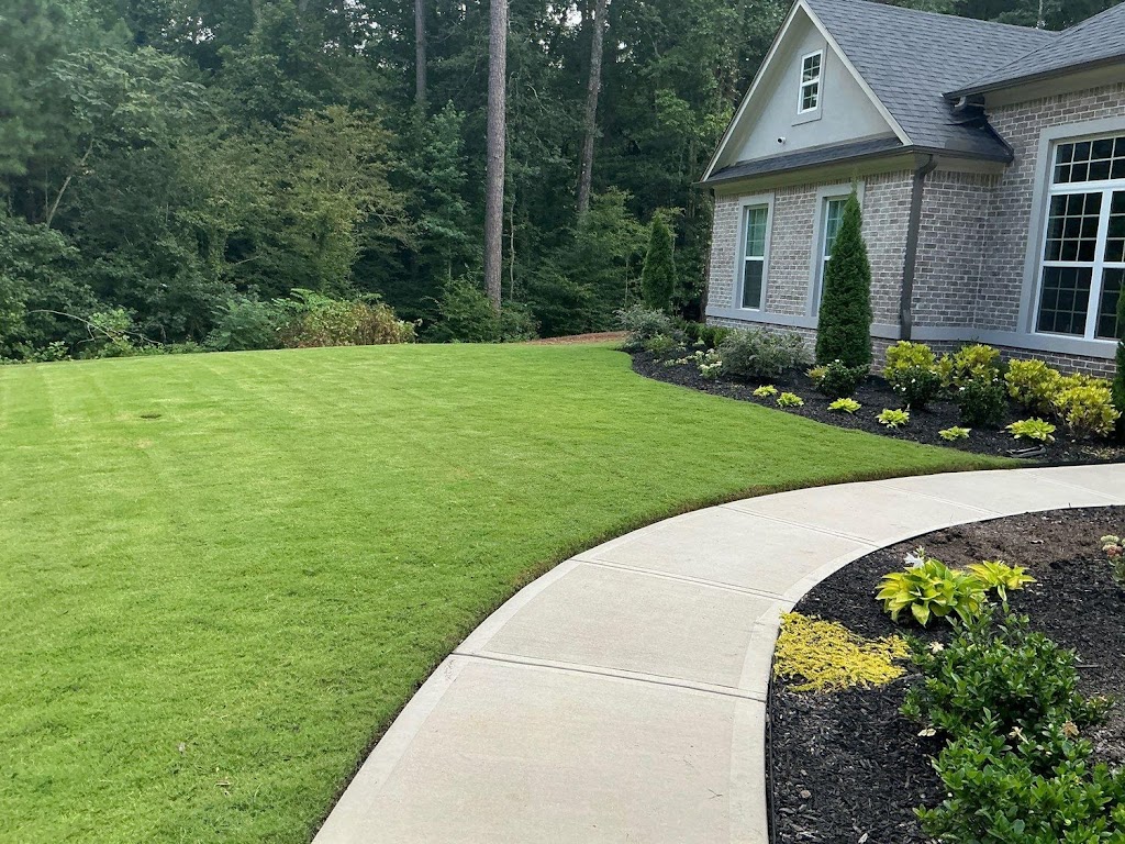 I just want to say how professional this lawn care service is! I was literally in a bind and they were able to work with me