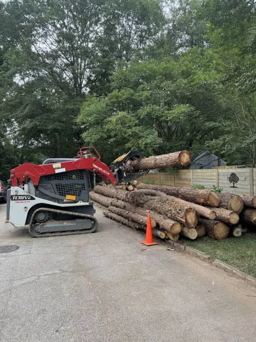 Five-Star Experience with ES Tree Service – Atlanta Area I placed a free "Chip Drop" request through the Chip Drop website,