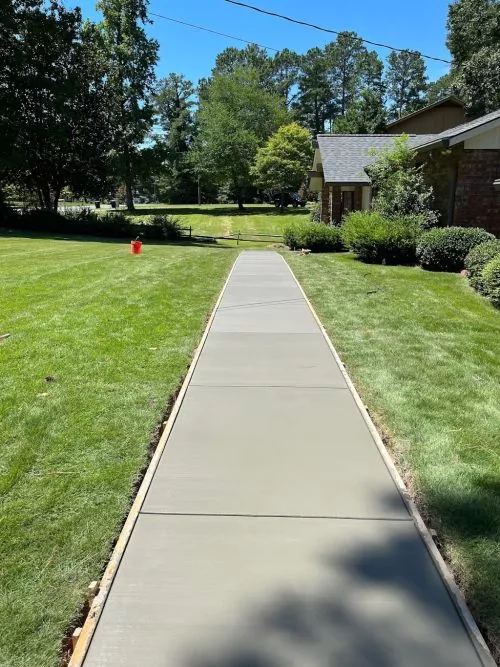 Our experience with P&H was a good one from start to finish. We needed some shrubs planted, hedge trimmed and a rock