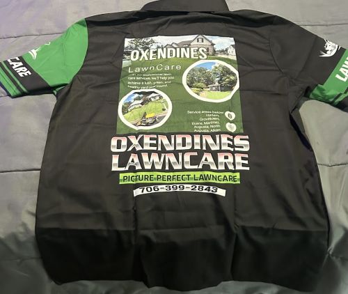  alt='Very professional lawn company'