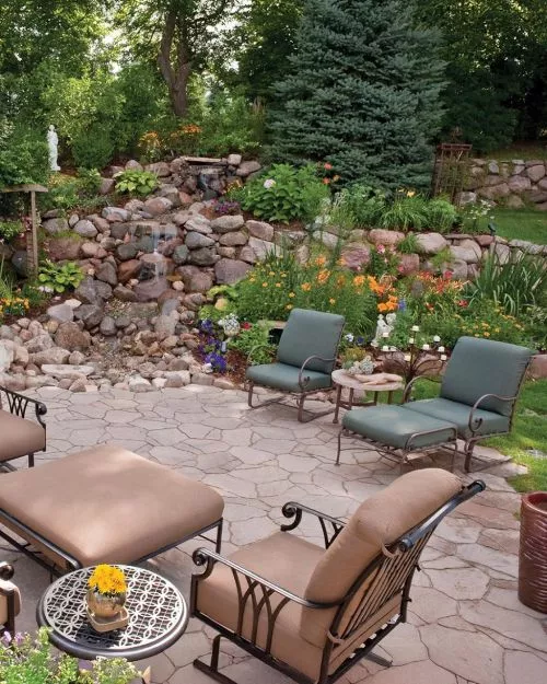 I enjoyed having my Christmas lights put up by them again this year. They fixed a few issues quickly and promptly