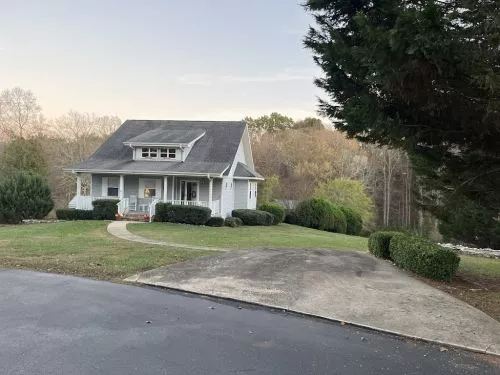 Absolutely the best around!! My grass has always looked wonderful, Justin is quick to respond if any questions arise