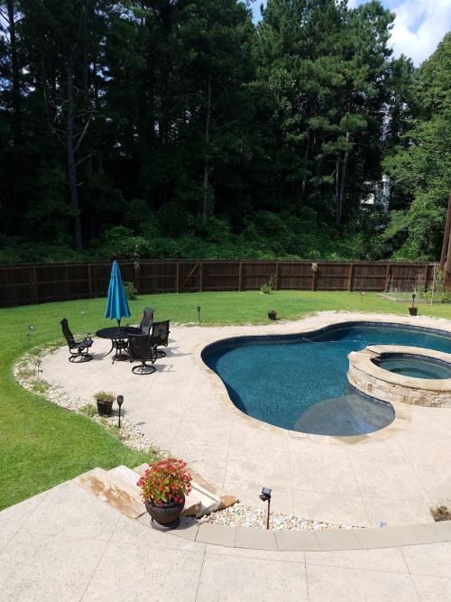  alt='They have made my front and back yards look amazing!! They were quick to come and give us a quote, reasonable prices and'