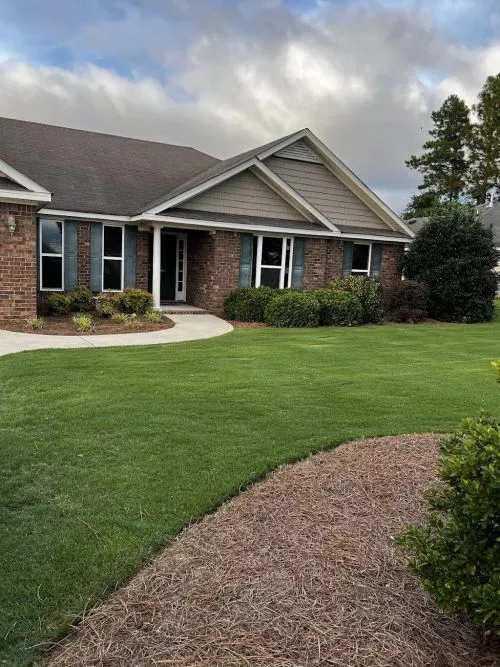 I love my service provider Keith. He always rings doorbell to let me know he’s here and we discuss what’s going on for lawn