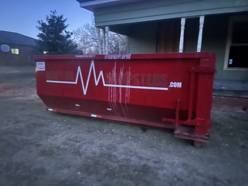  alt='Great Service & Helpful Staff! I have used SDS Dumpster Rental several times ! I’m very happy with the experience'