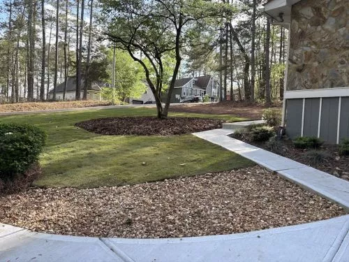 Ramos Landscaping did a great job on my pine straw layout. They were professional, and very nice to deal with