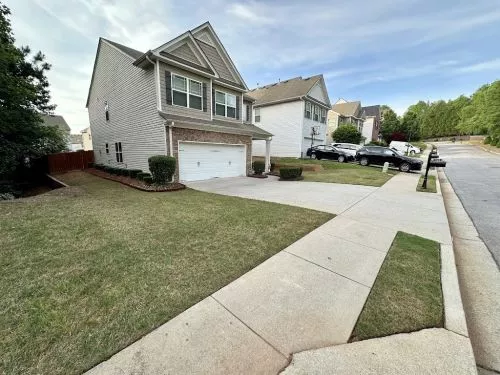 I always LOVE my experiences with Matt of Stars and Stripes Lawn Service!