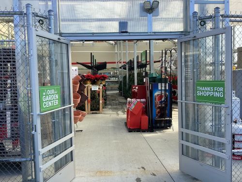  alt='This is not a tractor supply company. I dont understand why they wouldn